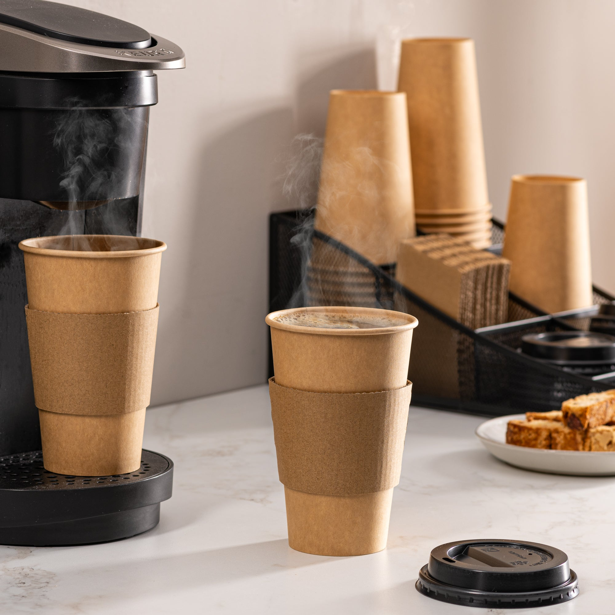 Where to Source Eco-Friendly 16 oz Paper Cups with Lids for Your Cafe