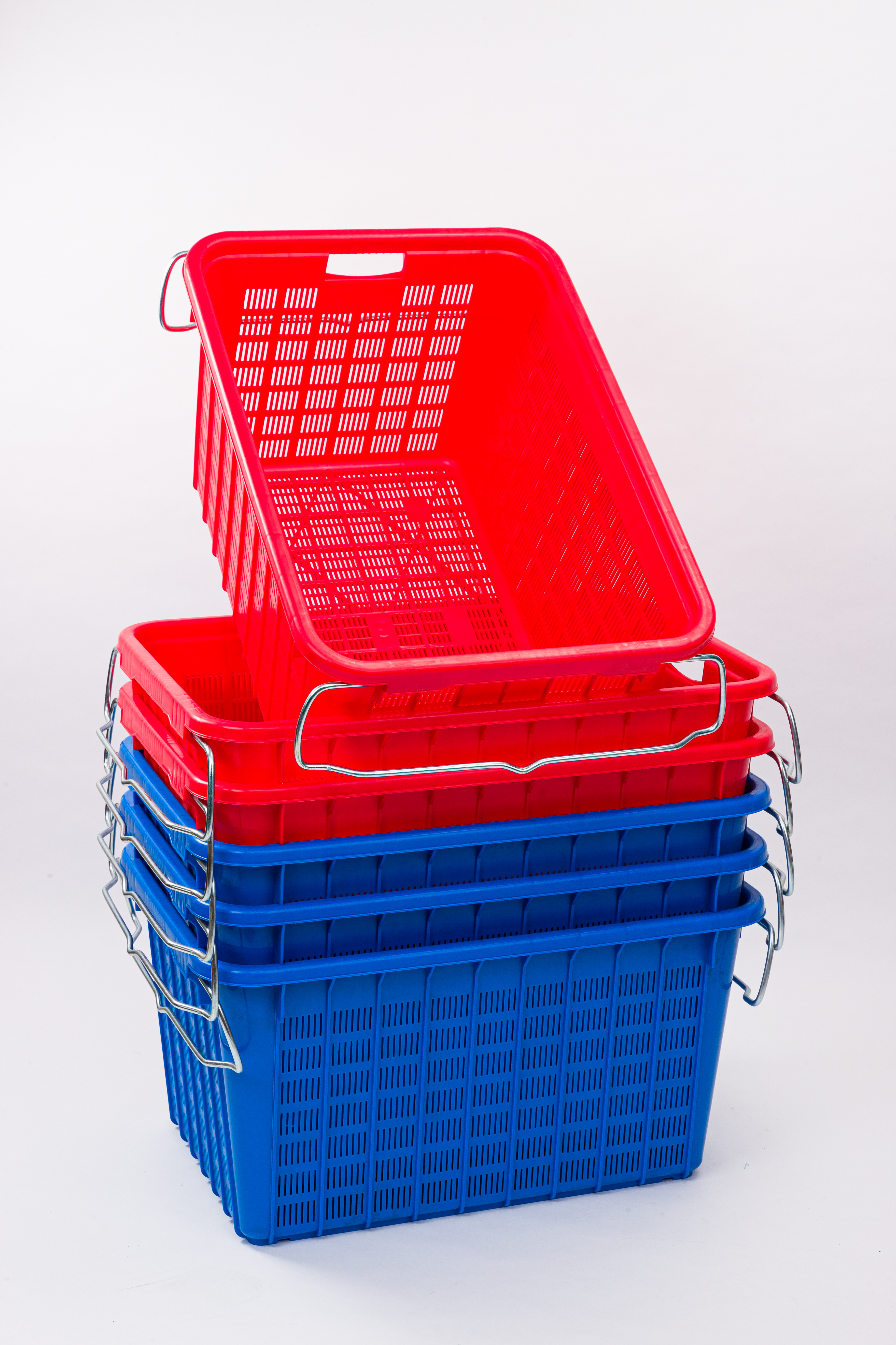 Heavy Duty Plastic Crate Dimensions for Optimal Storage Solutions