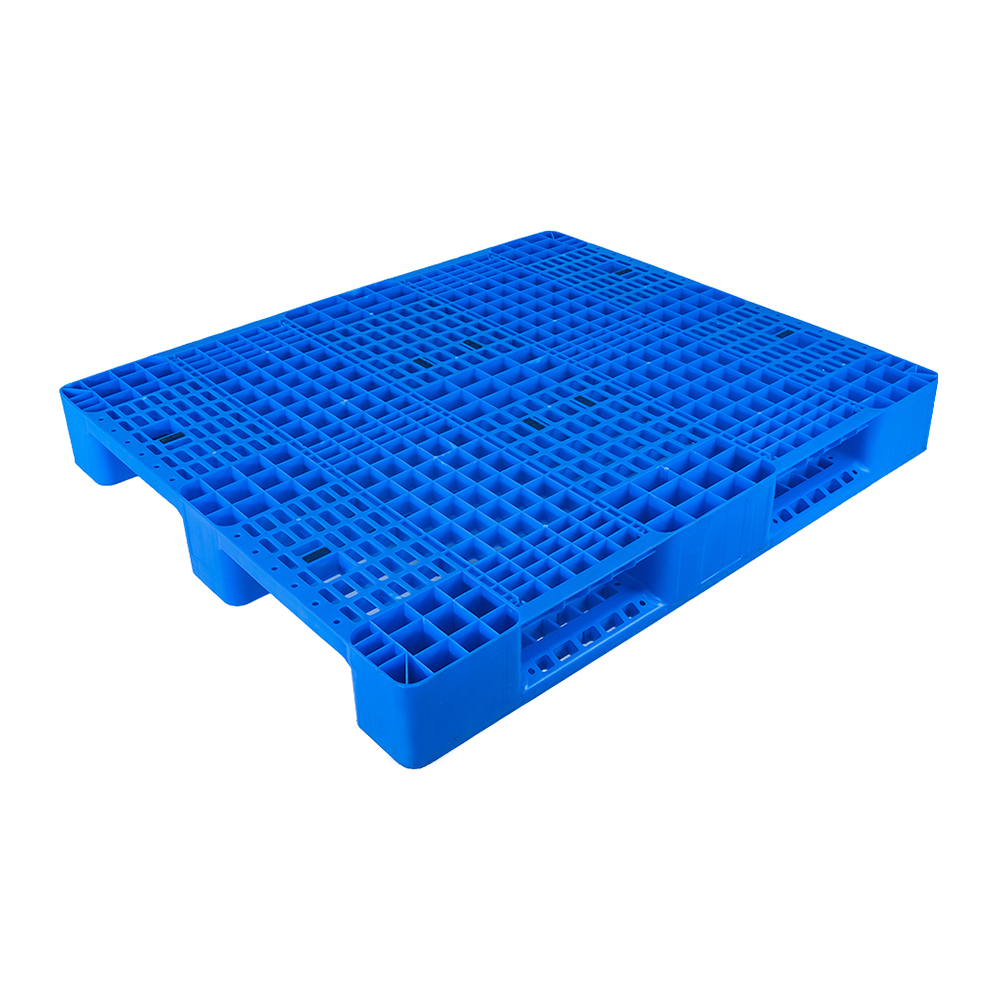 Getur rakkanleg plastpallur verið notaður í kæli?