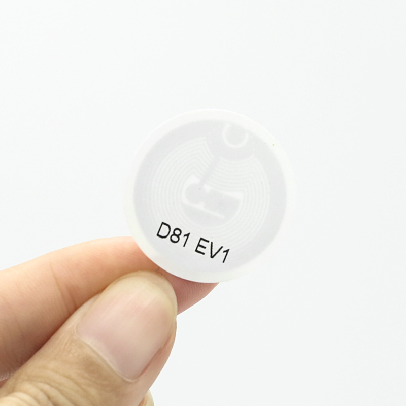 MIFARE DESfire EV1 EV2 EV3 2K 4K 8K smaointe pvc ríomhthagiún ciorclach nfc scannóganna áiríte