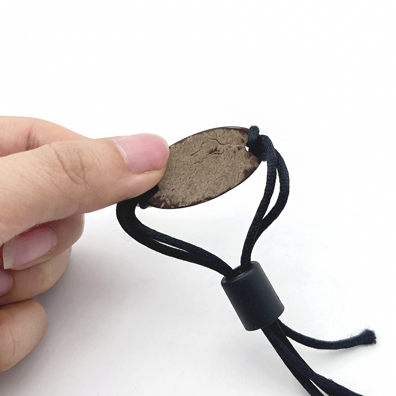 سوار معصم قابل لإعادة الاستخدام مخصص RFID خشبي صغير، بطاقة LF HF نسجت سوار معصم RFID، سوار معصم من قشر جوز الهند