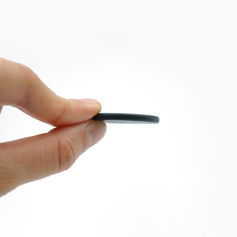 Терселеэлүү PPS RFID Жуулук Тег Кийимдерде Чекитүү 13.56Mhz NFC Тег Кийимдерге Арналган
