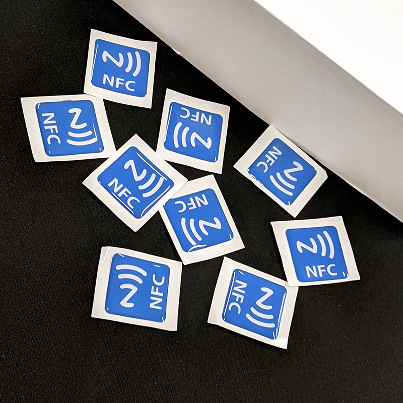 علامة التواصل الاجتماعي NFC rfid epoxy tag nfc ntag213