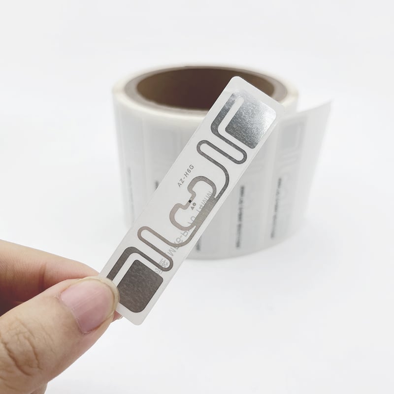 Étiquettes RFID UHF en papier couché en gros pour commandes en vrac