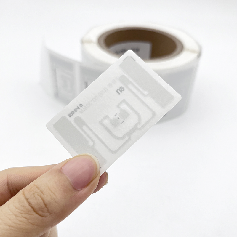 תג RFID מנייר מצופה בהתאמה אישית עם EPC Ucode9 ISO18000-6C לשוק וולמארט