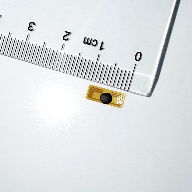 超薄型・高温耐性RFID NFC FPC小型タグ（スマートブレスレットおよびおもちゃ向け）