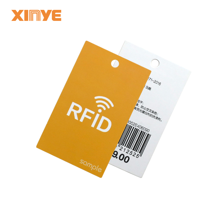 Etykieta odzieżowa RFID HF UHF etykieta odzieżowa etykiety papierowe RFID do zarządzania odzieżą