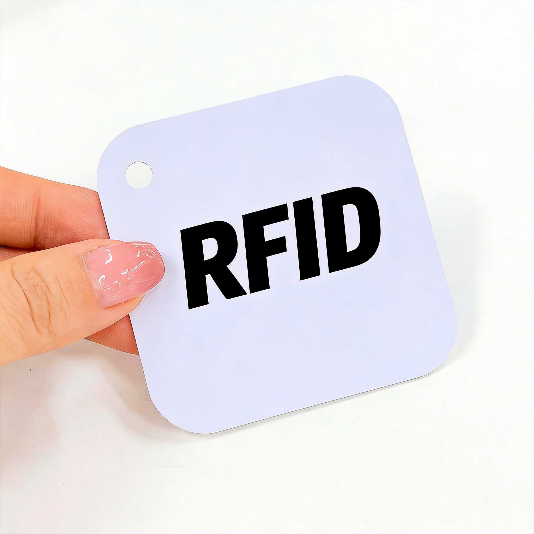 مصنع بطاقات RFID: بطاقات كاملة من سلسلة NXP NTAG وMIFARE وICODE، طباعة ألوان كاملة، أشكال غير منتظمة، أحجام كبيرة مربعة، تصميم مخصص، كميات جماعية، تصنيع حسب الطلب (OEM) وتصنيع حسب التصميم (ODM)
