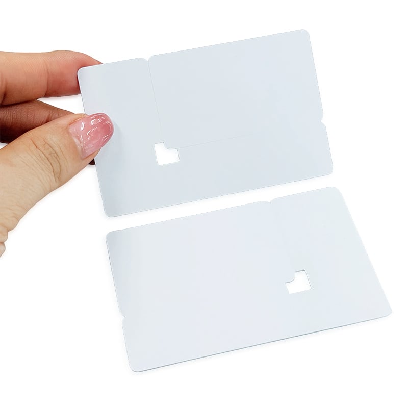 Üreges dizájnú 125 kHz-es RFID lehúzható kártya, PVC leválasztható jegykártya, NFC belépőkártya rendezvényekre, koncertekre, fesztiválokra és hozzáféréshez