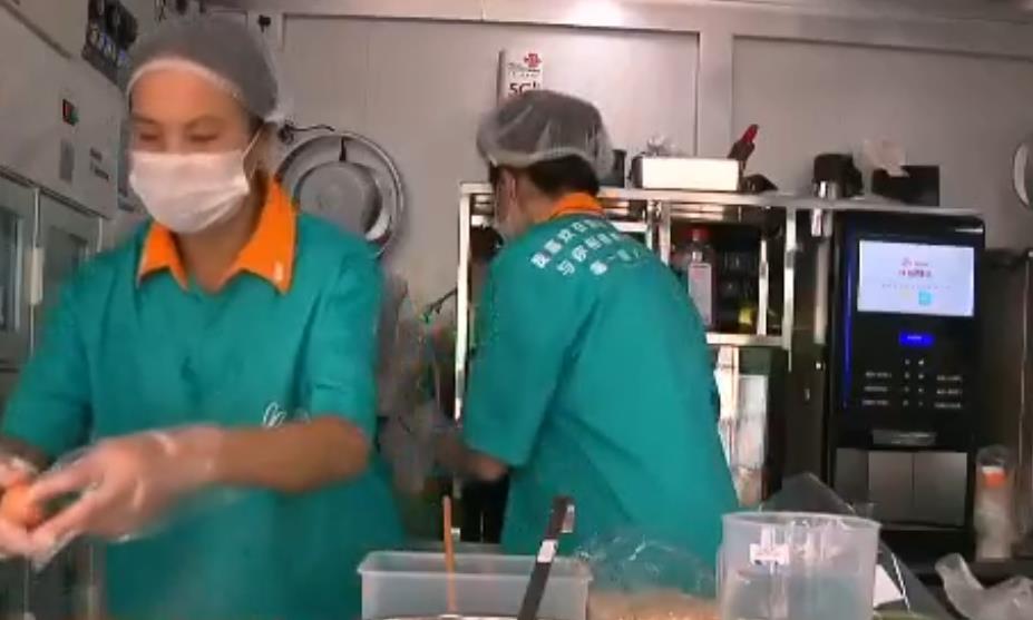 Ưu điểm của việc sử dụng máy pha cà phê thương mại cho xe bán thức ăn nhanh của bạn