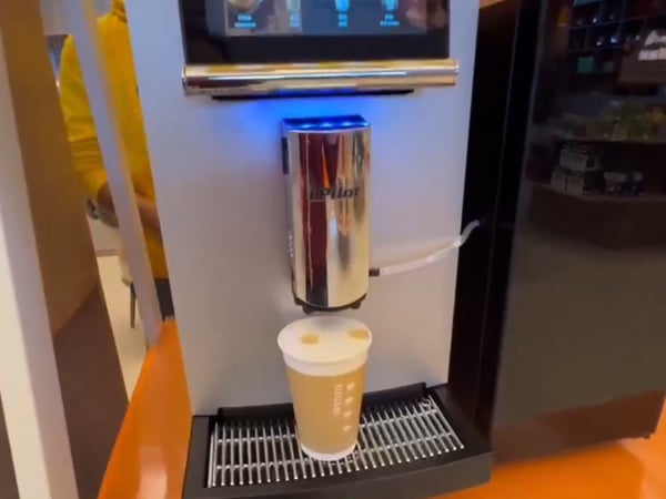 Stemmekontroll, nytt igjen svart kaffe øyeblikkelig