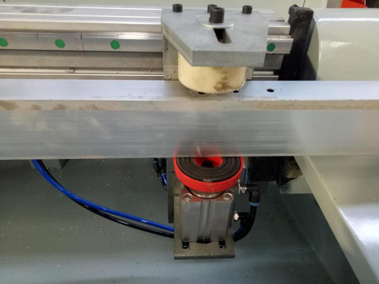 1200mm aluminum profile cnc milling and drilling machine-4