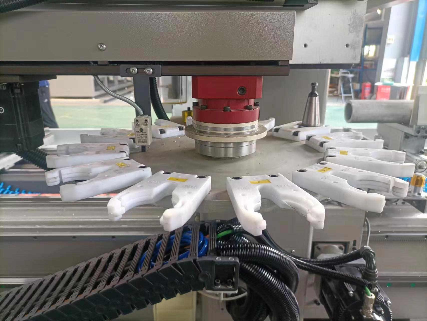 4 axis aluminium cnc machining center-5
