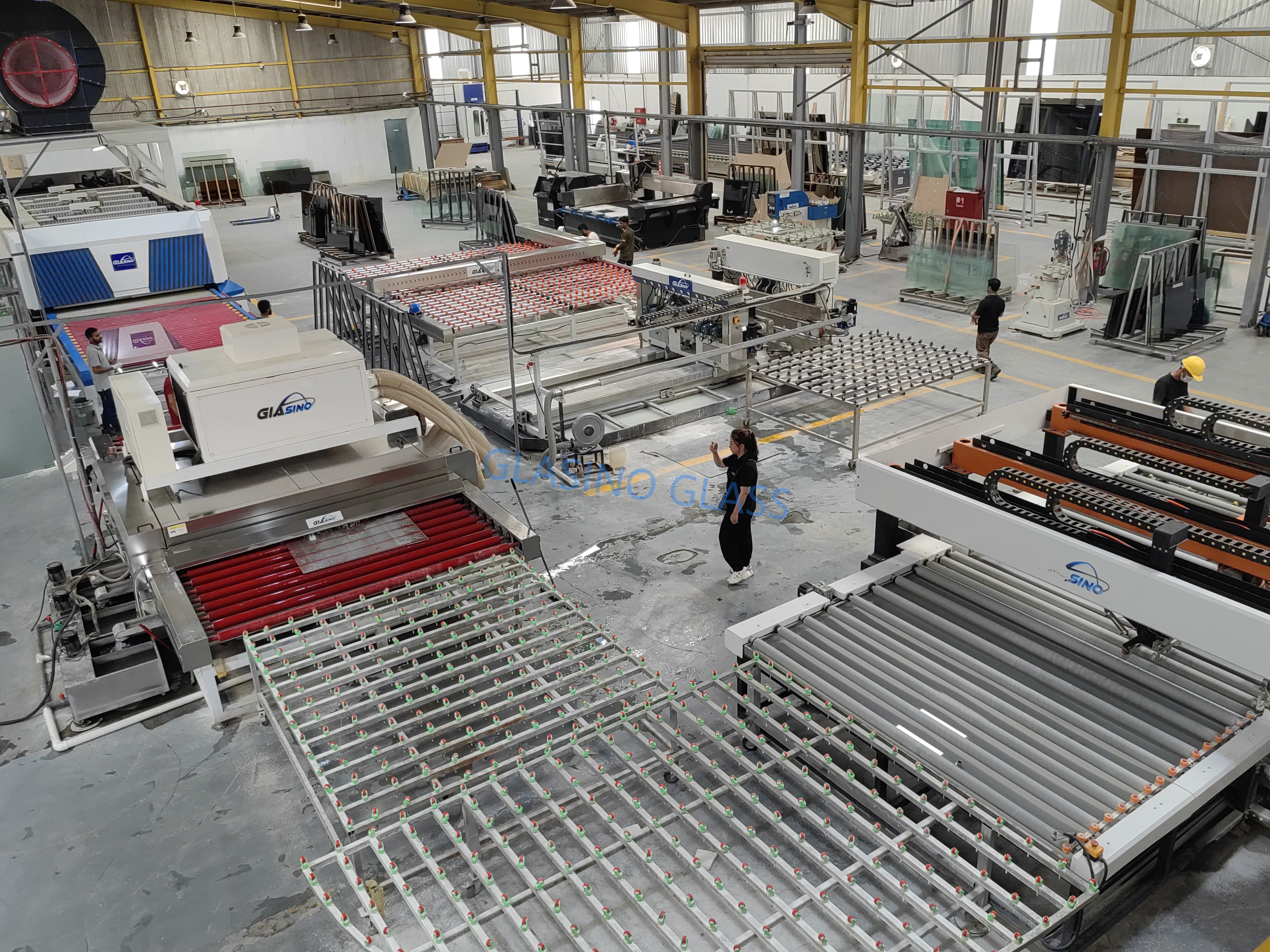 Tough glass made by Glass Tempering Furnace Machine