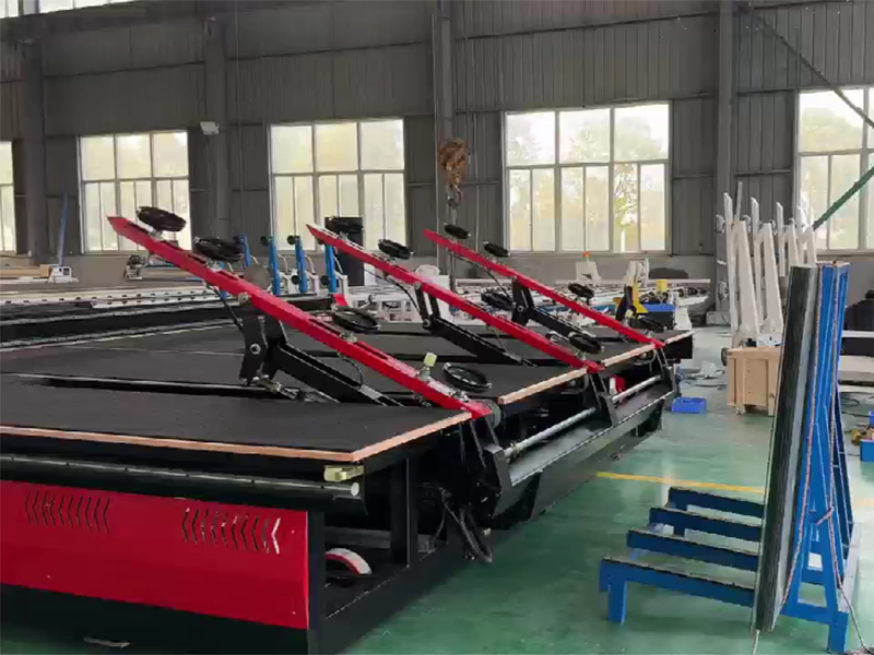 Glass Cutting Machine