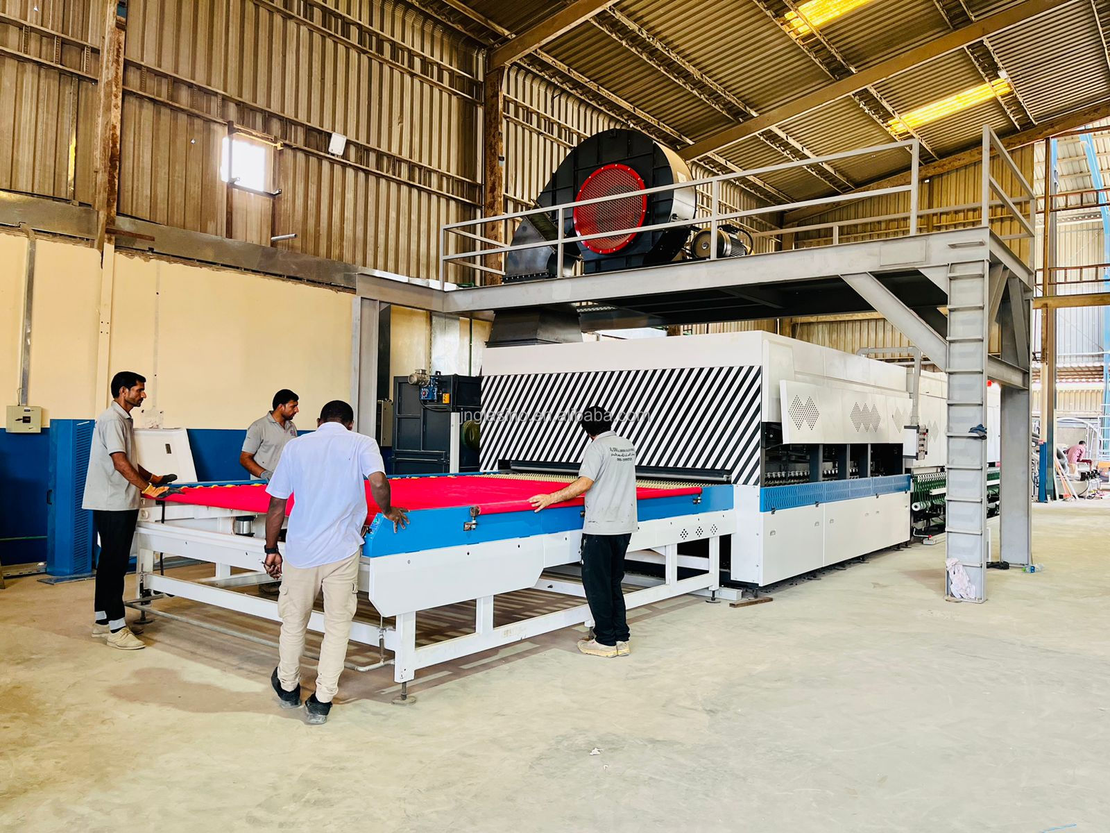 Tough glass made by Glass Tempering Furnace Machine