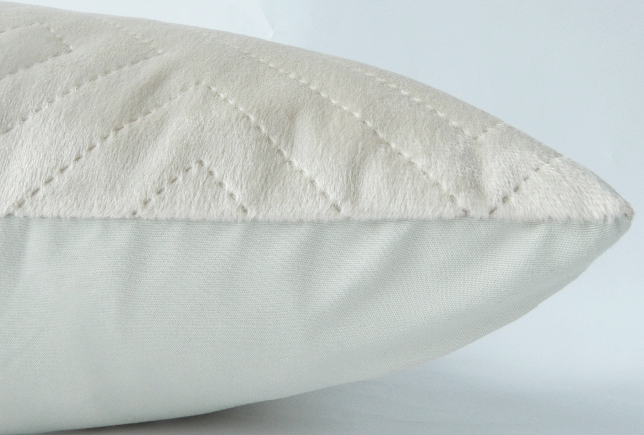 Embossed  velvet cushion cover factory