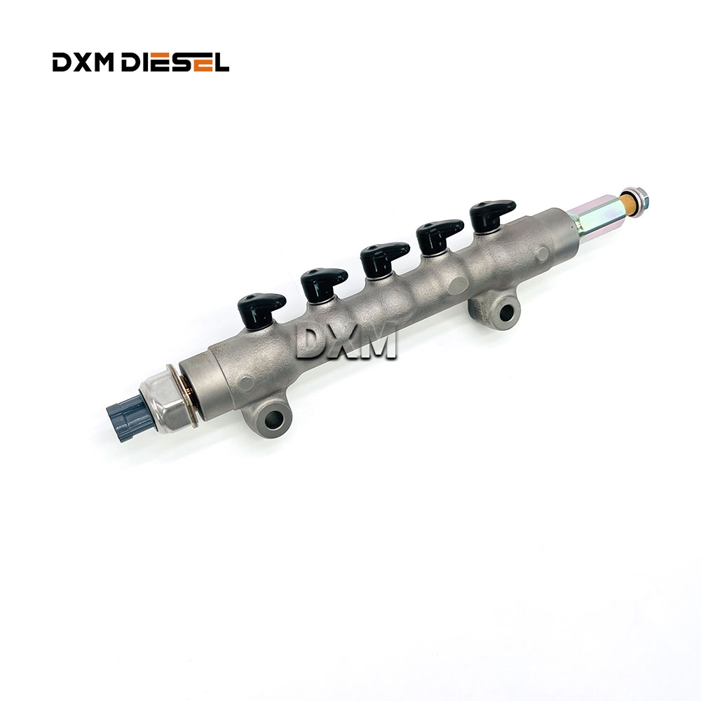 DXM 095600-5360 Fuel Common Rail 095600-5360 1J770-50600 For V3307 KX080-4 U55-4
