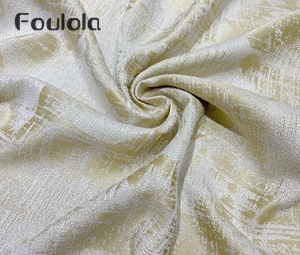 Foulola: 8009# – Tela decorativa para cortinas en jacquard crema champán – Base blanco perla con estampado dorado champán, 257 g/m², ancho de 280 cm, 4 colores – Ideal para salas de estar, hoteles boutique y espacios de lujo ligero