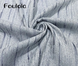 Foulola:8001# – Tela decorativa de jacquard en gris plateado fresco – Patrón de rayas desgastado, acabado de doble textura, 257 g/m², ancho de 280 cm, 3 colores – Ideal para salones modernos, oficinas y hoteles boutique