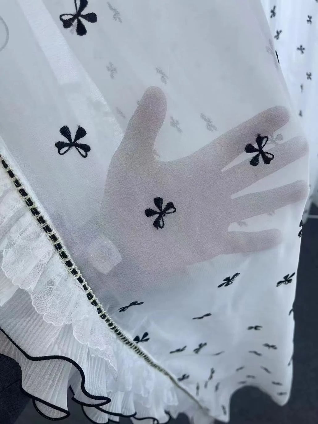 Foulola News:HDXZ/XYT/DKDG/XXLS/JGZ/SSEL/SWMT Embroidered Sheer manufacture