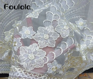 Foulola: 2021-10# – Tela de cortina transparente con bordado – Rosetas dispersas y dobladillo festoneado denso, nudo en espiral central, dibujo lineal de helecho, encaje calado, ancho de 280 cm, tres colores – Ideal para hoteles boutique, espacios de bienestar, salones y dormitorios