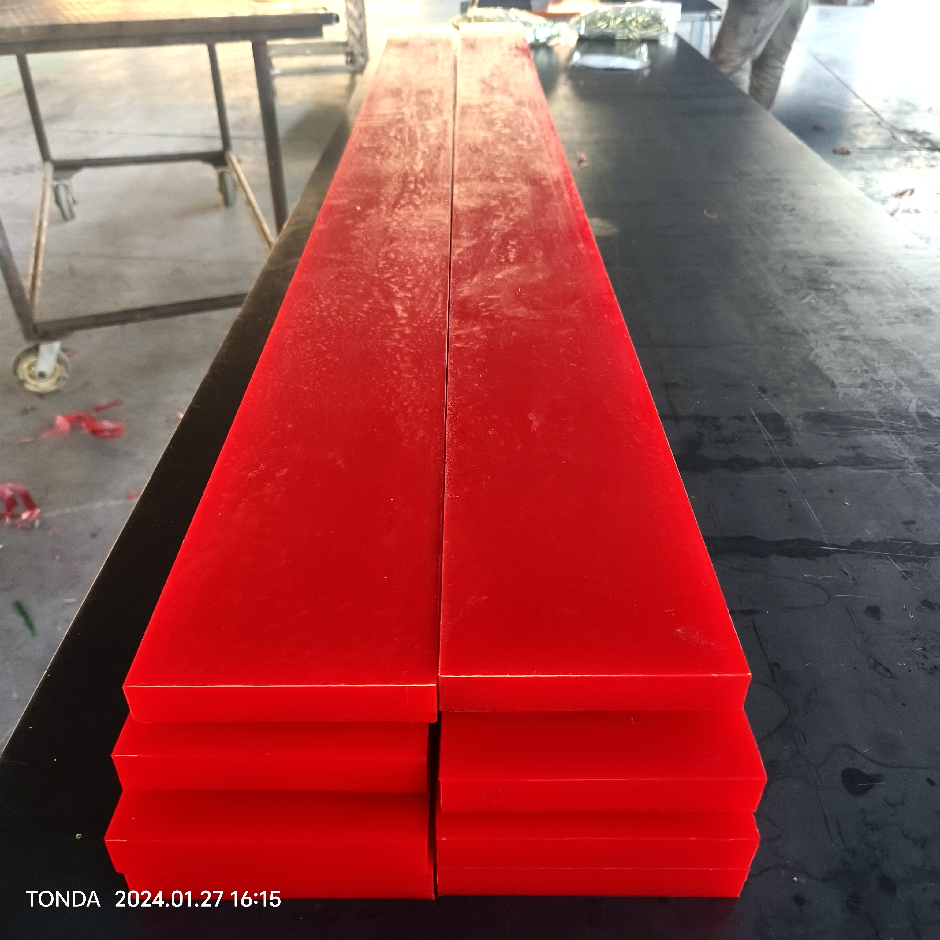 Polyurethane Scraper