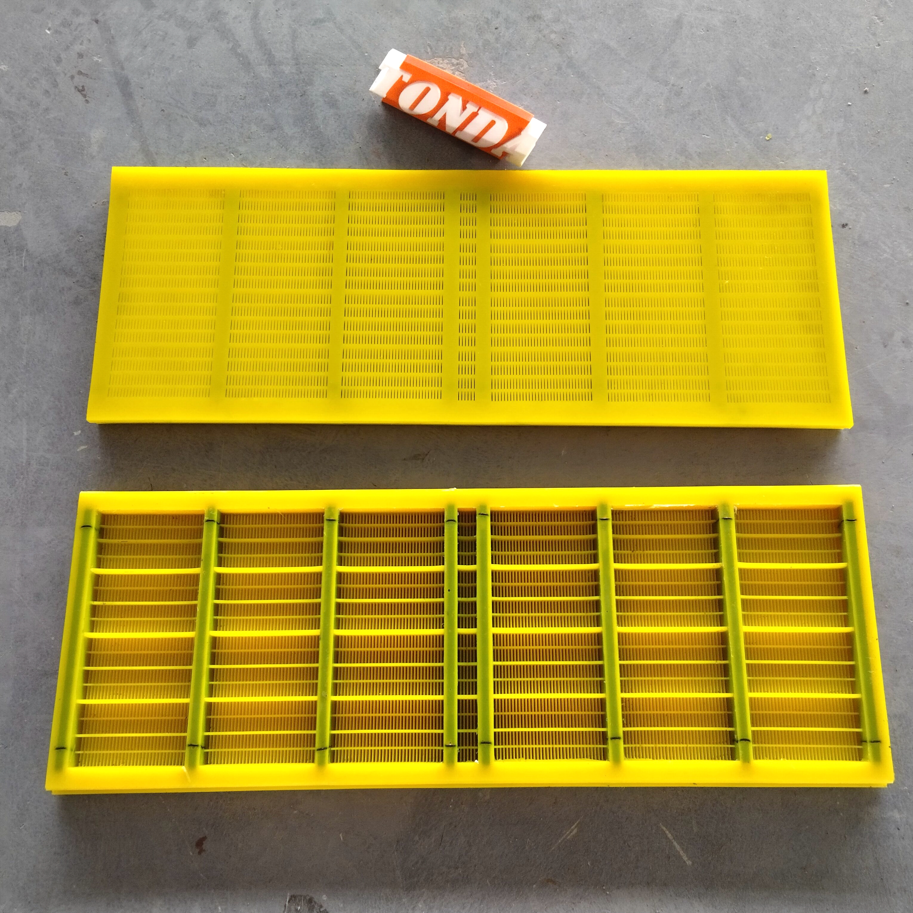 Dewatering Vibrating Screen