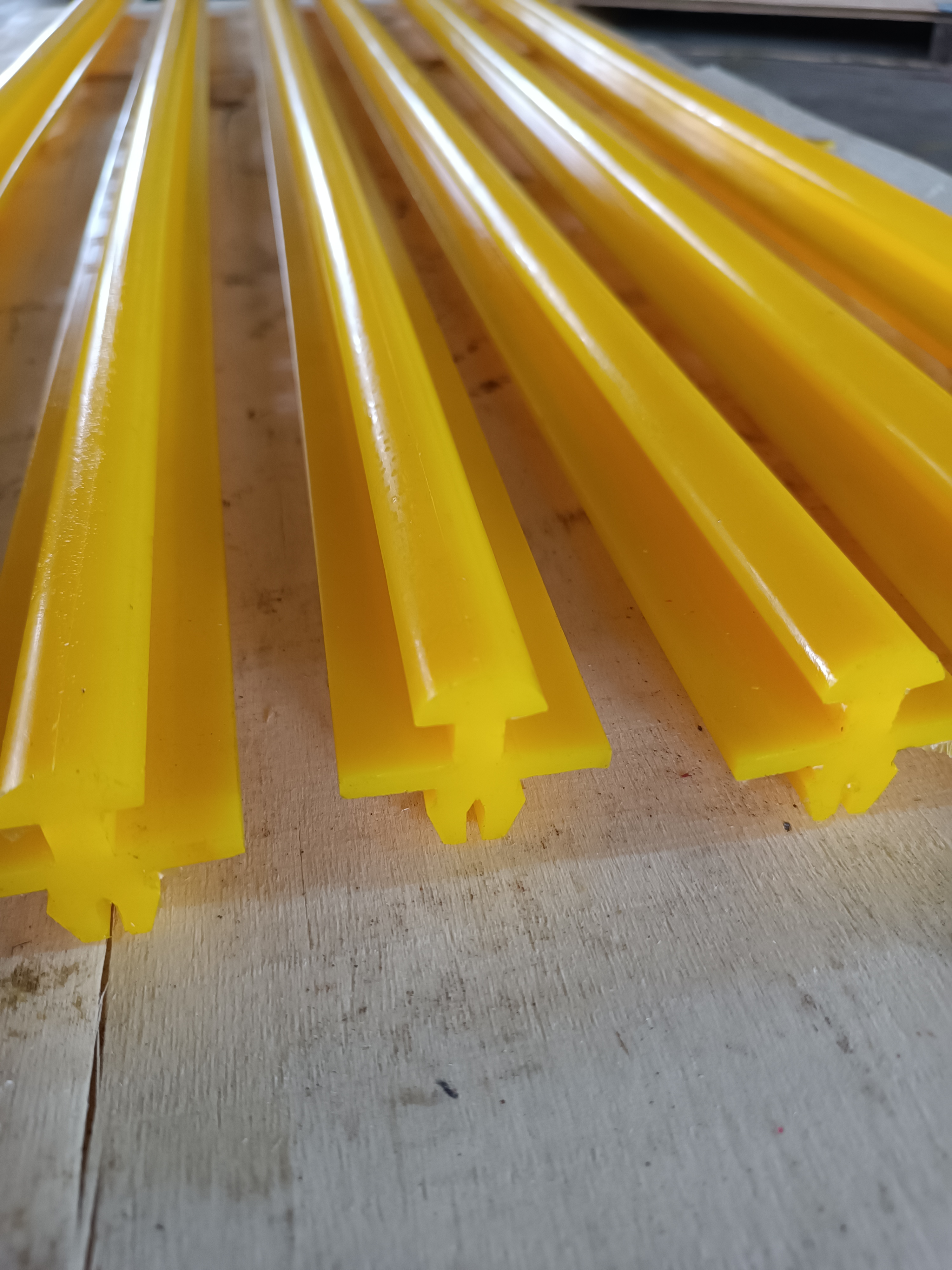 Rail For WS85 Screen Mesh