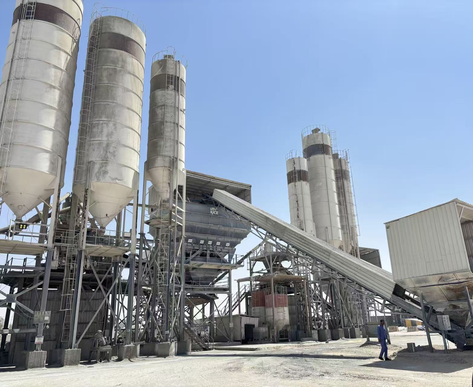 Étude de cas 3 : Projet de modernisation des convoyeurs pour une grande centrale à béton en Arabie saoudite
