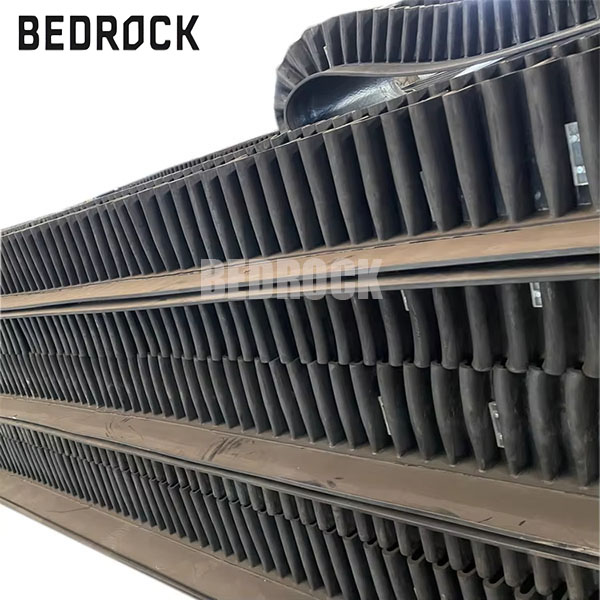 Why Sidewall Conveyor Rubber Belts Are Essential for Efficient Bulk Material Transport