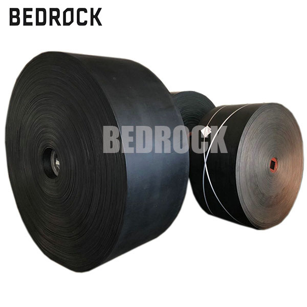 What Are the Advantages of Steel Cord Rubber Conveyor Belts Over Fabric Belts?