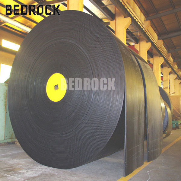 How Conveyor Belt Fabric Enhances Product Durability and Performance?
