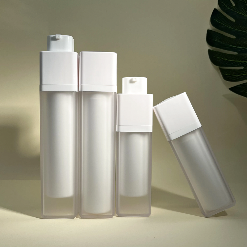 Populaire verkoop vierkante airless fles serum lotion fondsgelegenheid fles 15ml 30ml 50ml airless pompfles