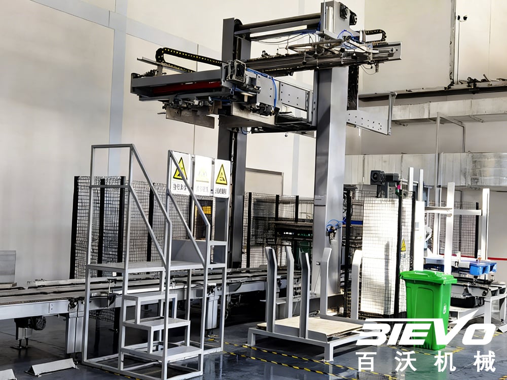 7Palletizer Machine.jpg