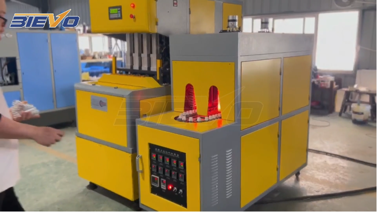 Semi-automatic bottle blowing machine