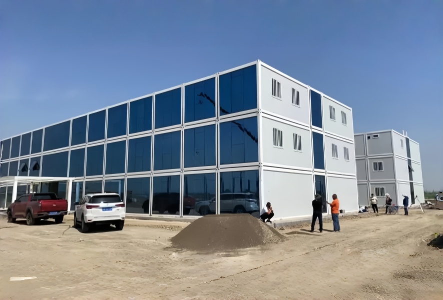 WORKER & SITE ACCOMMODATION