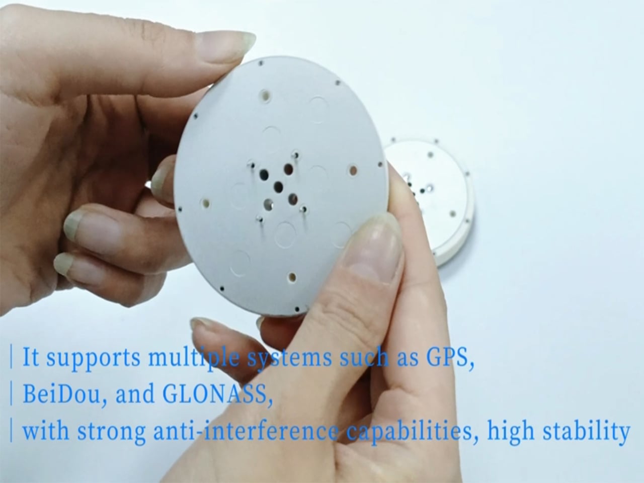 Passive Ceramic Antenna