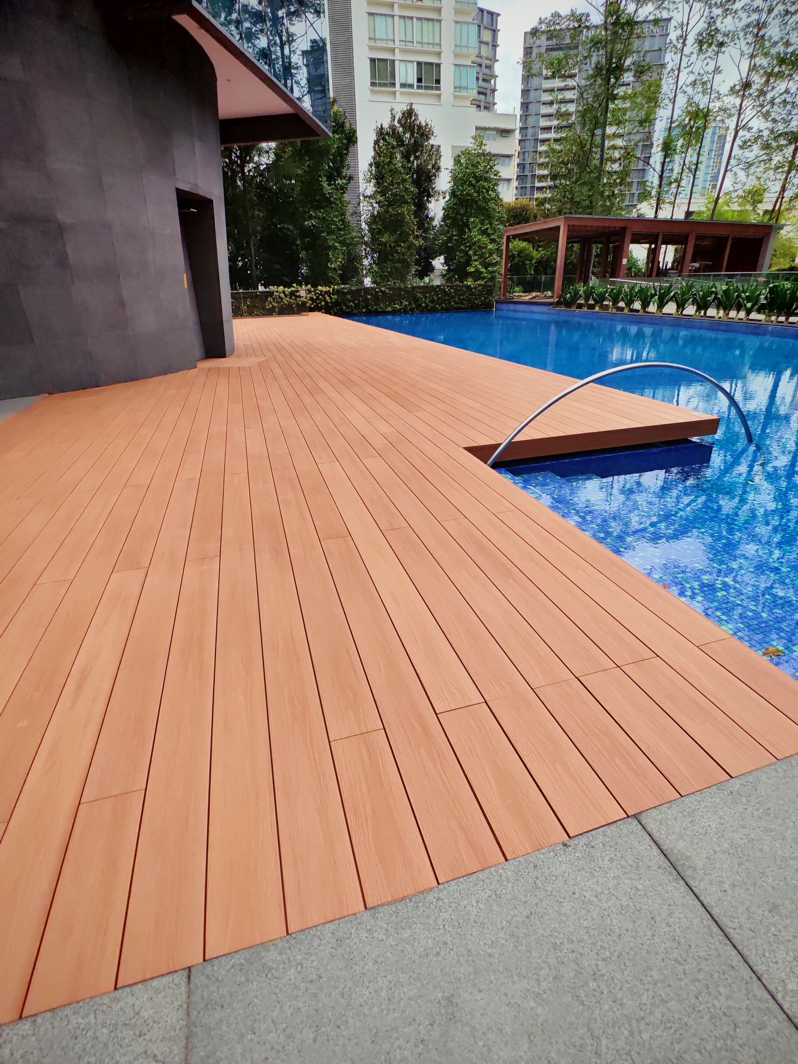 Non-Slip Outdoor Flooring: The Essential Safety Feature You Can't Compromise