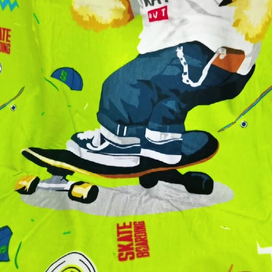 Skateboard Bear - Ying