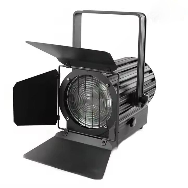 Teatterivalaistus, 200 W COB RGBW, DMX-ohjaus, TV-studioon tarkoitettu LED-fresnel-zoomspot-valo yökerhoon