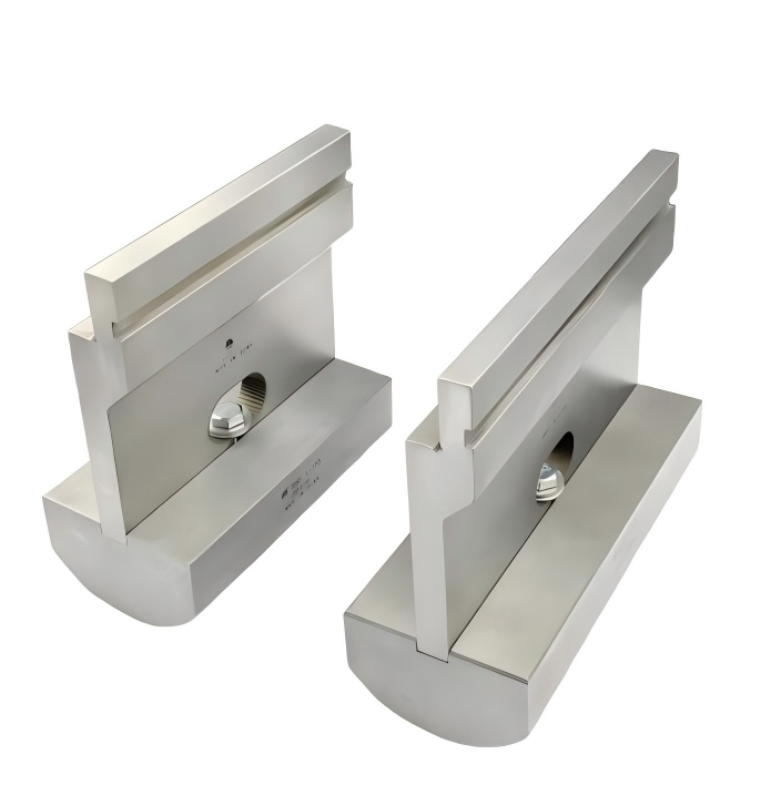 How to Extend the Lifespan of Your Press Brake Dies