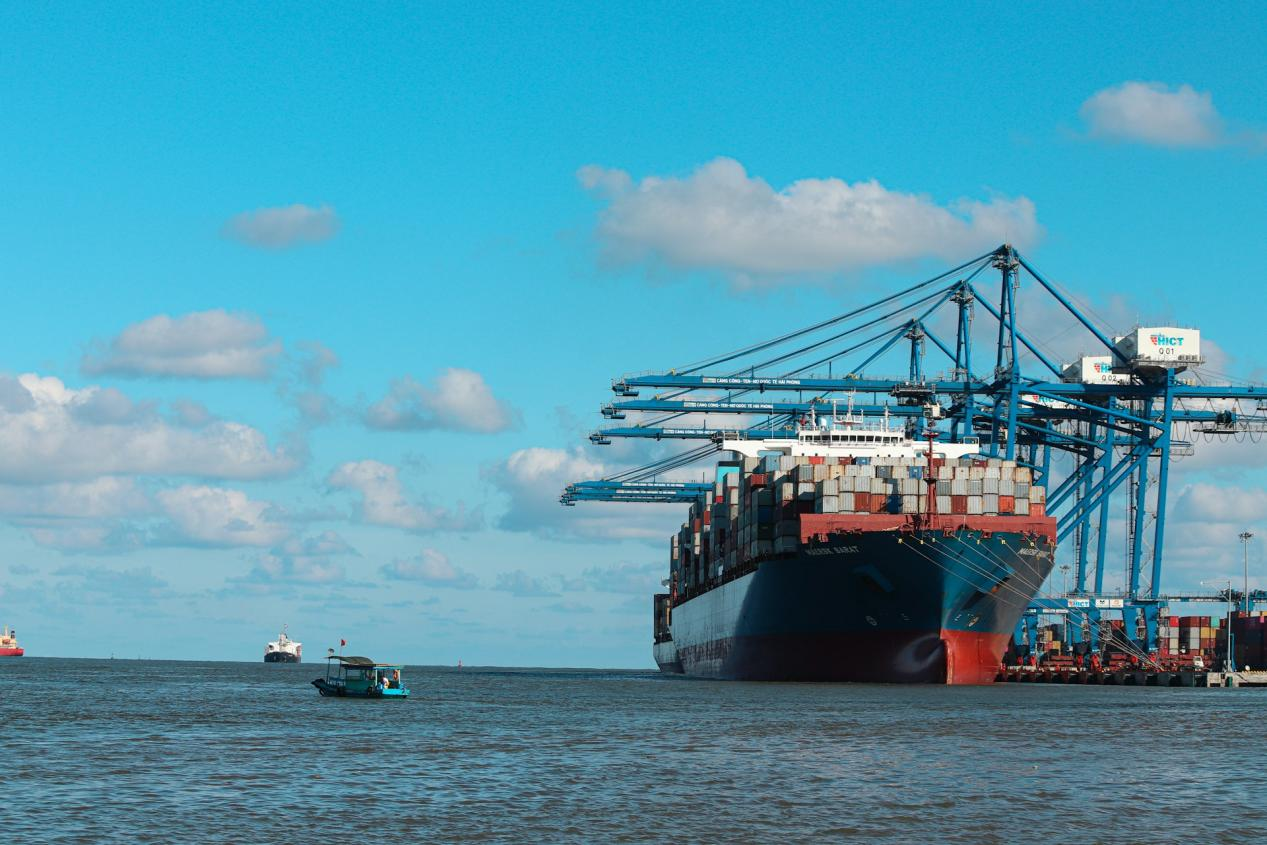 Xiangjiang Paint Positions Itself in the Trillion-Yuan Marine Economy, Conquering Two Major Marine Engineering Coating Technologies (2).png