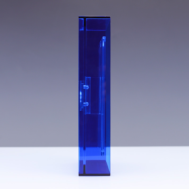The new acrylic medal has a concealed buckle design, which can be used as office decorations, trophies, and medals. It supports customization and is trustworthy and reliable