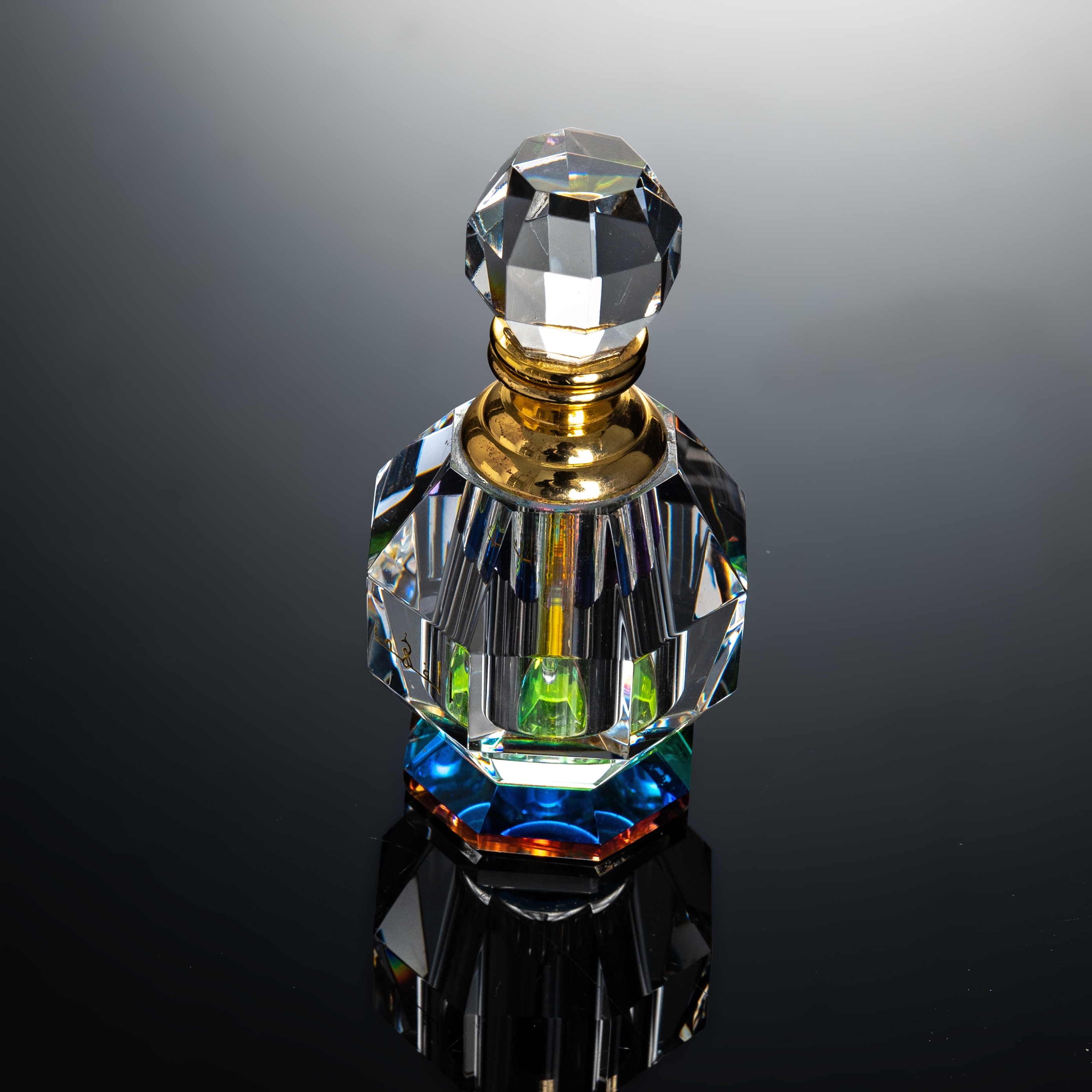 SmallBridge Luxury Crystal perfume Bottle Wholesale Model Premium Essential Oil perfume Bottle with Water Dropping Stick Suitable for Personal Use