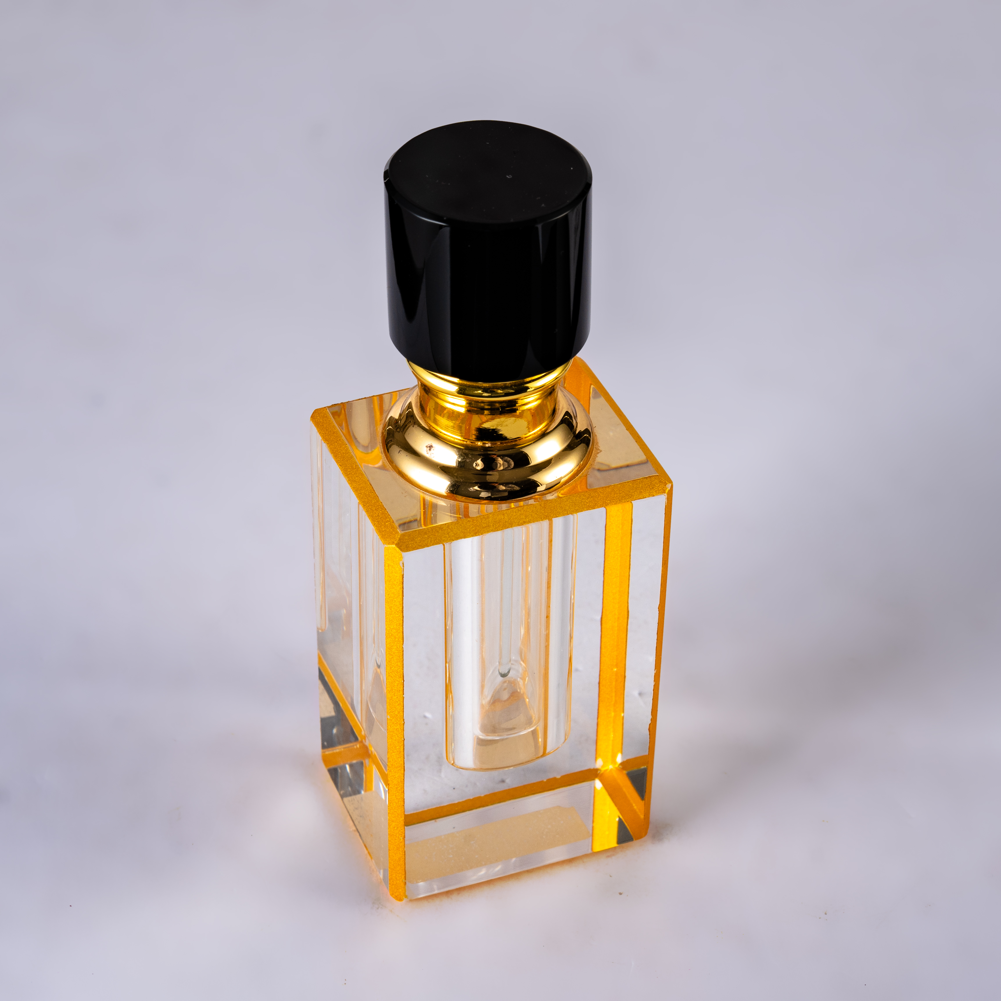 SmallBridge High quality Wholesale Transparent perfume Bottle Black Cap Bottle Body 349g Essential Oil Bottle Capacity 12ml Liquid Bottle for Boudoir Friend