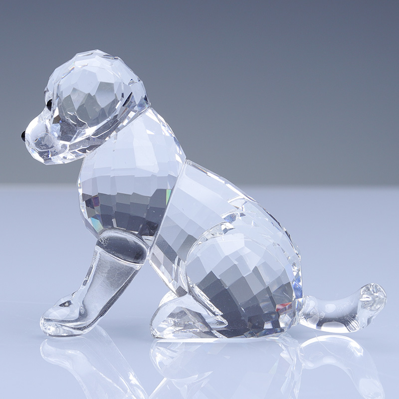 Realistic and vivid images of small animals and dogs can be given as gifts or customized for wholesale