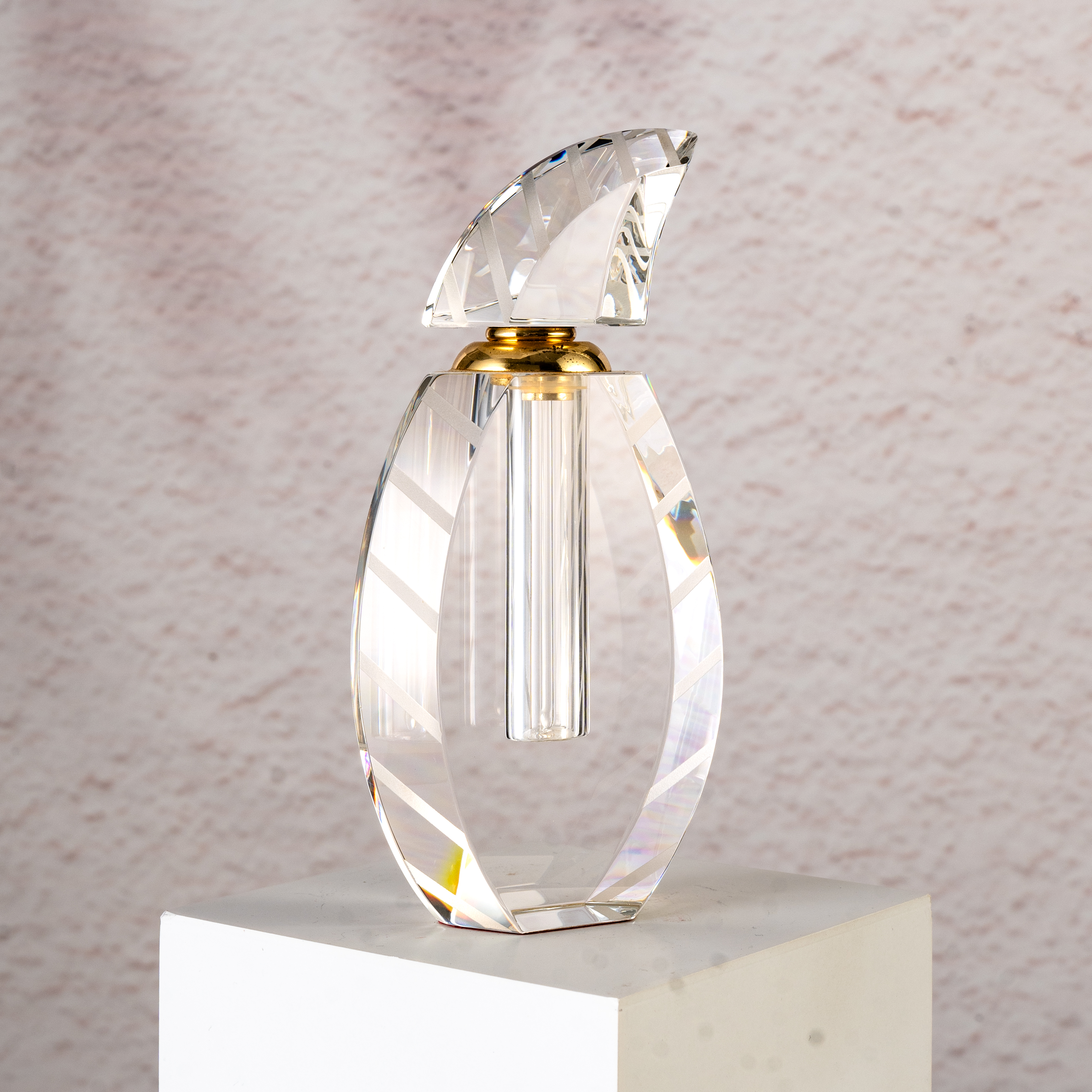 Smallbridge New Design Wholesale Transparent perfume Bottle Sailboat shaped Essential Oil Bottle Liquid Bottle 411g Capacity 12ml