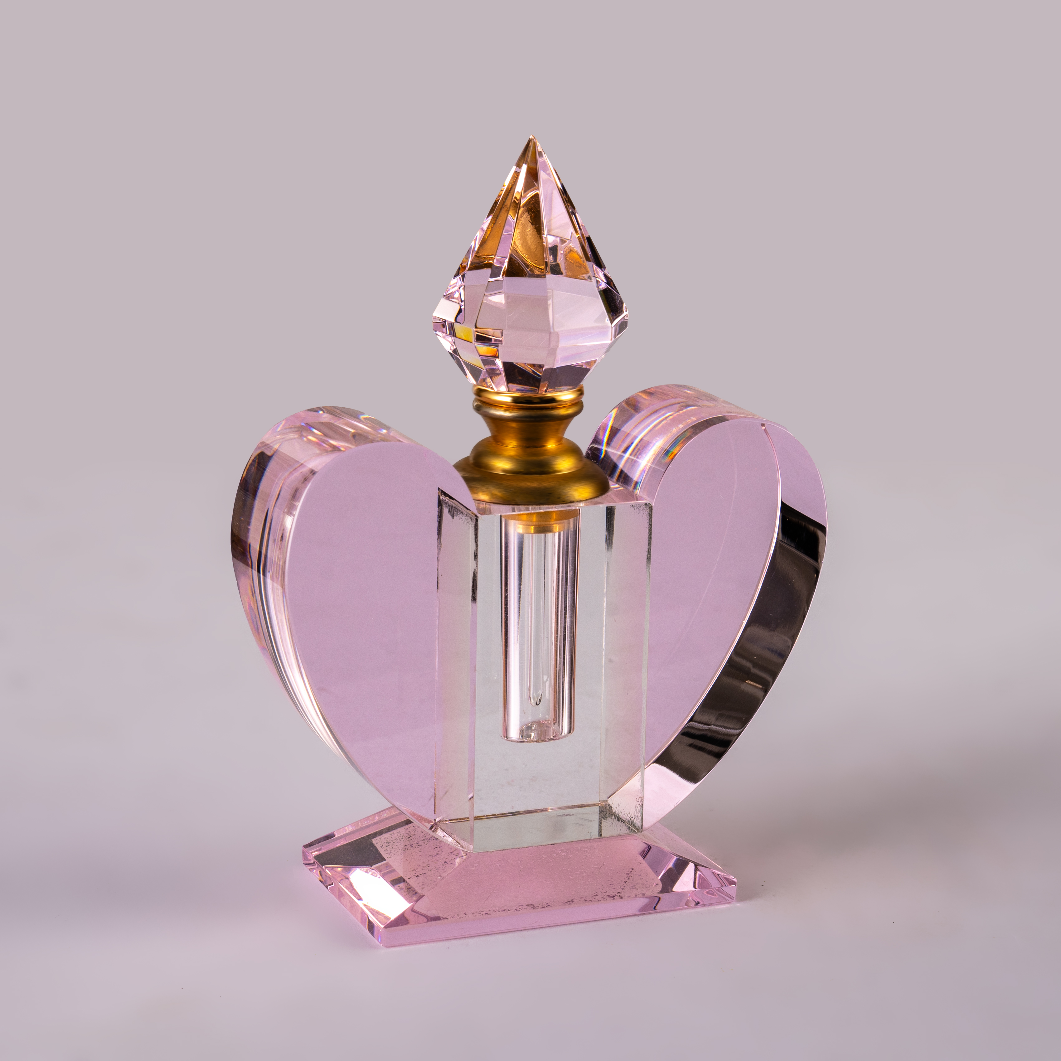 SmallBridge Crystal New Product Pink Heart perfume Bottle Customizable perfume Bottle Essential Oil Bottle Empty Bottle Gift Gift Premium Product