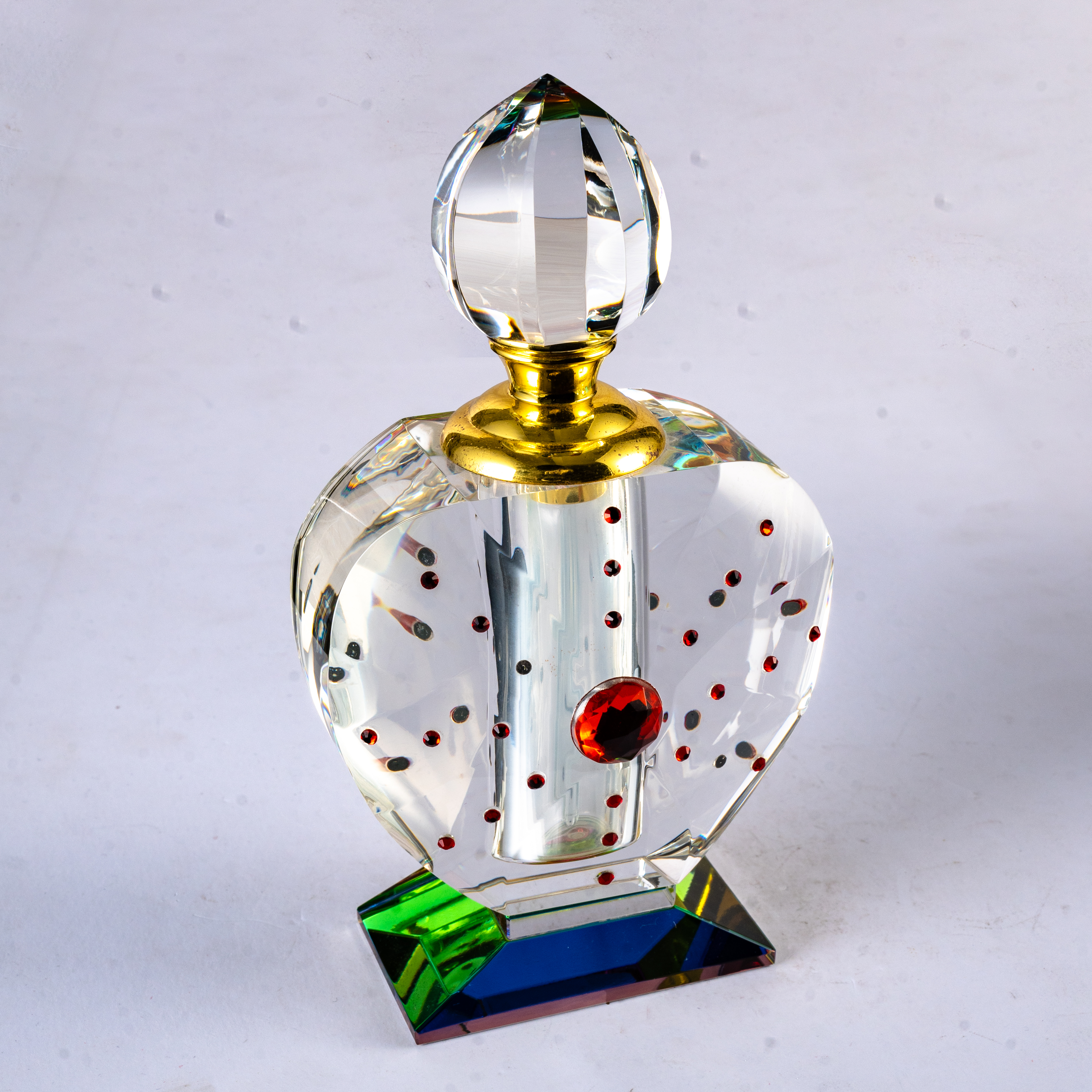 SmallBridge Luxury Crystal perfume Bottle Wholesale Transparent Color Plated Diamond Veneer Premium Essential Oil perfume Bottle with Drip Stick Suitable for Personal Use
